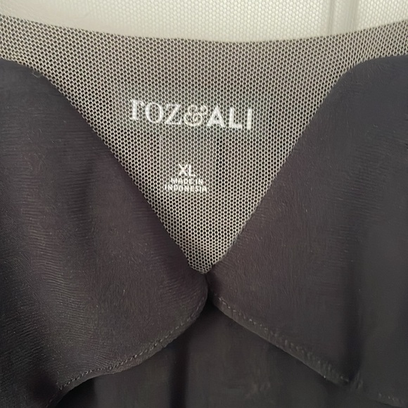 Women’s “off the shoulder” black dress - Picture 5 of 5